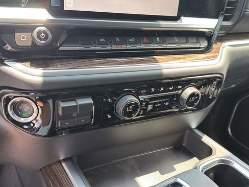 New 2026 Chevrolet Silverado 1500 RST AWD/4WD image 25