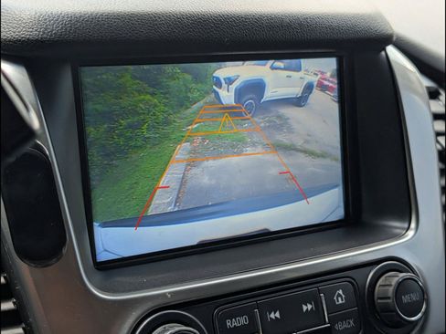 Used 2017 Chevrolet Tahoe LT AWD/4WD image 19