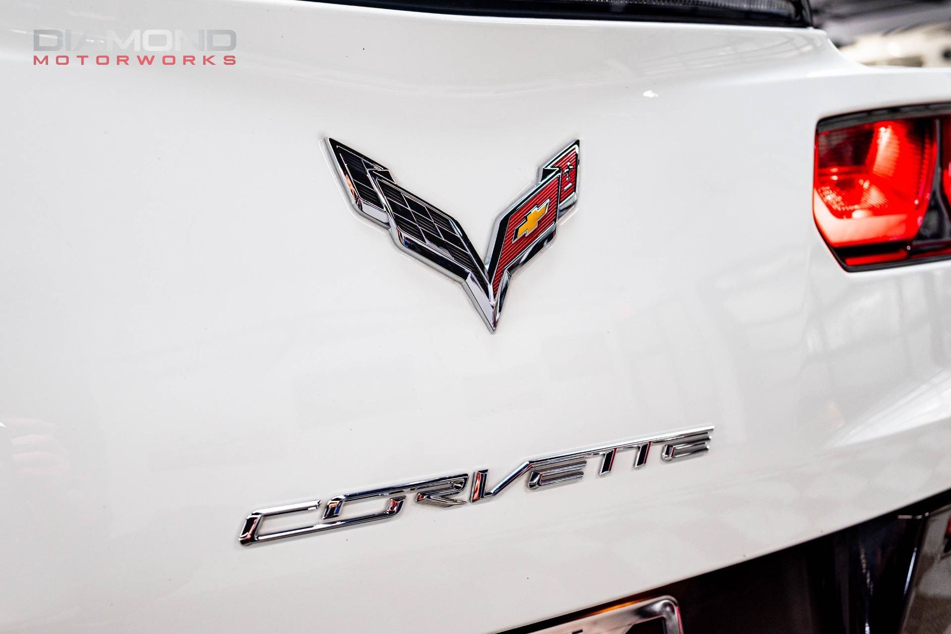 Used 2019 Chevrolet Corvette Stingray Coupe w/ 1LT RWD image 5