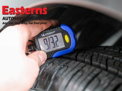 Used 2023 Toyota Corolla Cross LE image 25