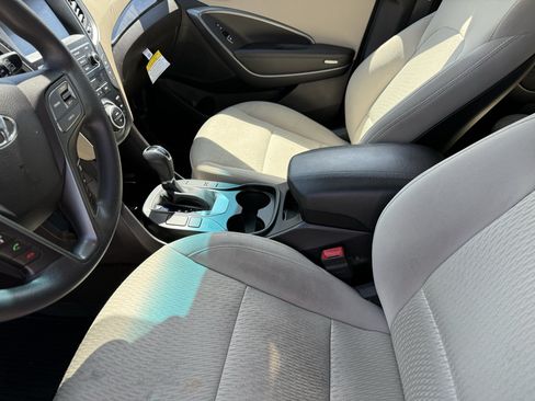 Used 2017 Hyundai Santa Fe Sport AWD/4WD image 24