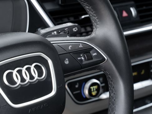 Certified 2022 Audi Q5 2.0T Premium Plus w/ Premium Plus Package image 13