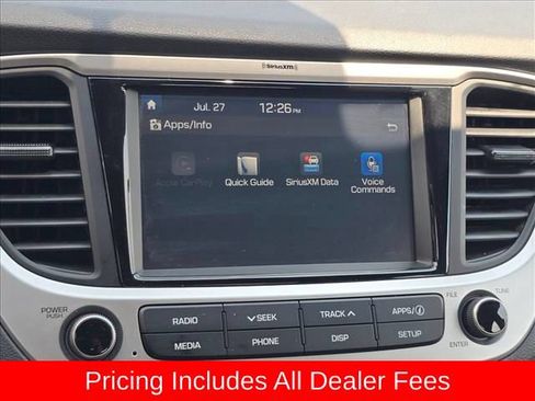 Used 2022 Hyundai Accent SEL FWD image 14