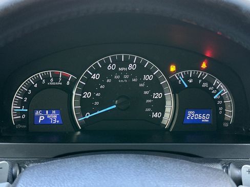 Used 2014 Toyota Camry SE w/ Fleet Convenience Package FWD image 21