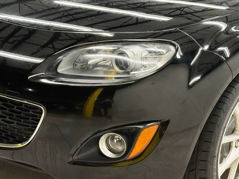 Used 2012 MAZDA MX-5 Miata Grand Touring w/ Premium Pkg RWD image 4