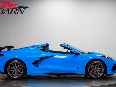 Used 2023 Chevrolet Corvette Stingray Premium Cpe RWD image 6