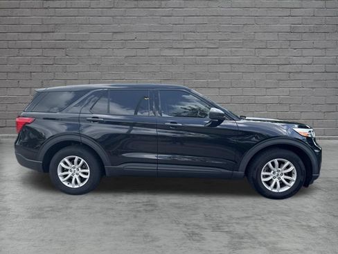 Used 2021 Ford Explorer 2WD image 9