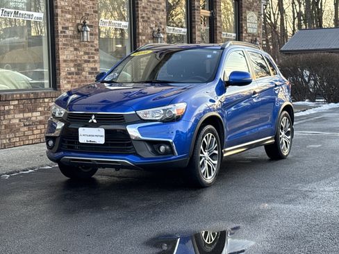 Used 2016 Mitsubishi Outlander Sport SEL image 1