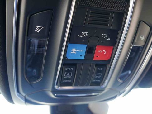 New 2025 Jeep Grand Cherokee Laredo X image 33