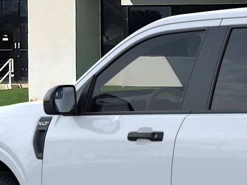 New 2025 Ford Maverick XLT w/ XLT Luxury Package image 21