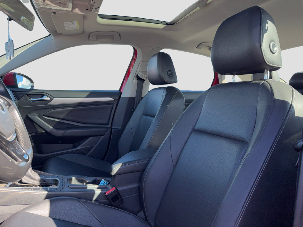 Used 2019 Volkswagen Jetta SE FWD image 9