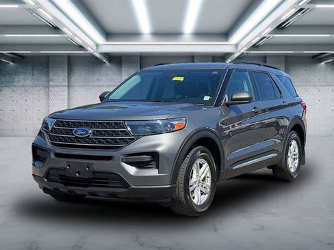 Used 2022 Ford Explorer XLT AWD/4WD image 21