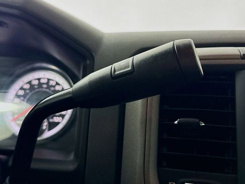 Used 2015 RAM 3500 Tradesman w/ Chrome Appearance Group image 18