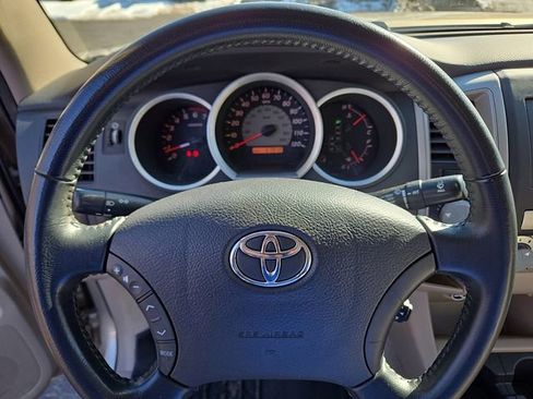 Used 2005 Toyota Tacoma 4x4 Double Cab image 26