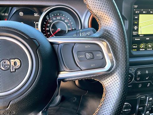 Certified 2022 Jeep Gladiator Mojave w/ LED Lighting Group image 25