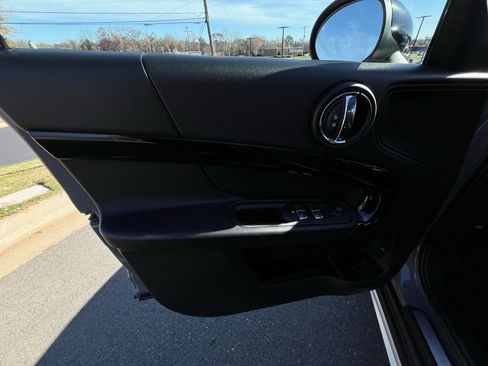 Used 2019 MINI Cooper Countryman S image 11