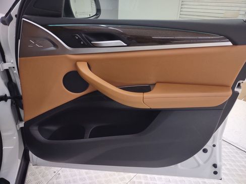 Certified 2023 BMW X4 xDrive30i w/ Convenience Package image 34