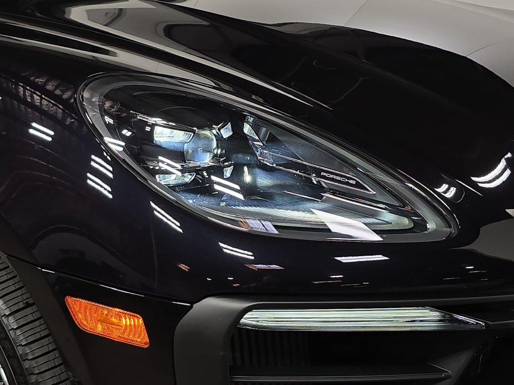 Certified 2026 Porsche Macan S AWD/4WD image 12