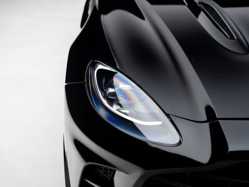 Used 2023 Aston Martin DBX 707 AWD/4WD image 12