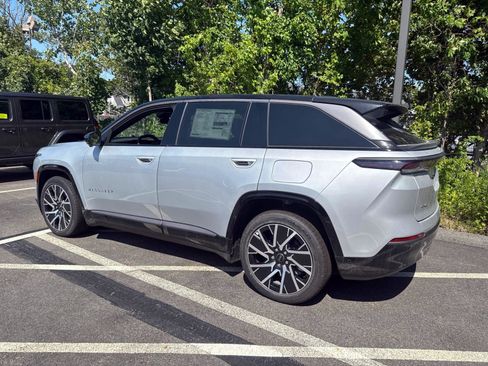 New 2025 Jeep Wagoneer S Limited image 3