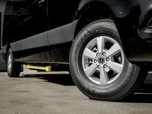 New 2026 Mercedes-Benz Sprinter 2500 image 7