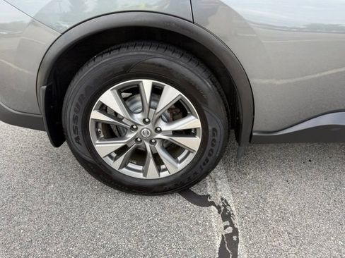 Used 2015 Nissan Murano S AWD/4WD image 13