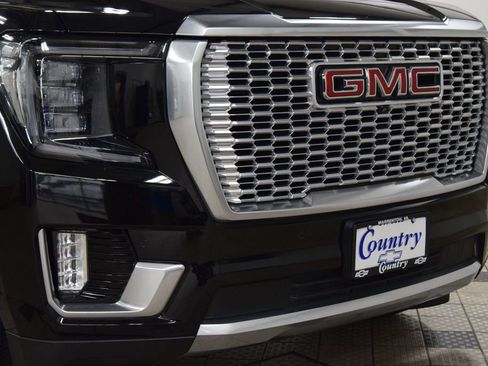Used 2024 GMC Yukon Denali image 13