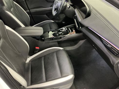 Used 2024 Buick Envision Sport Touring AWD/4WD image 12