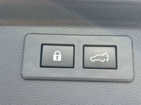 Used 2022 Subaru Forester Limited AWD/4WD image 33