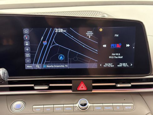 Used 2024 Hyundai Elantra SEL FWD image 20