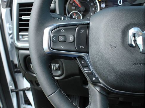 New 2026 RAM 1500 Laramie AWD/4WD image 16