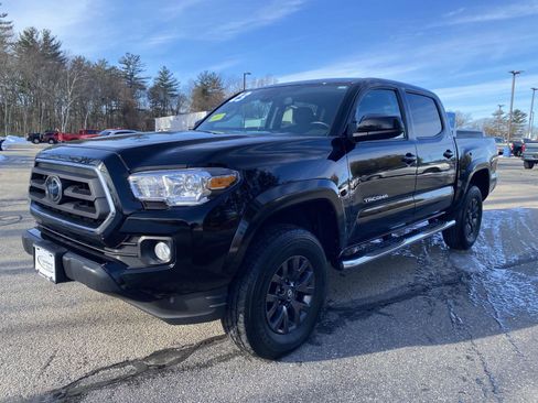 Used 2023 Toyota Tacoma SR5 image 3