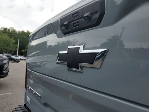Used 2024 Chevrolet Silverado 1500 ZR2 w/ Technology Package AWD/4WD image 6