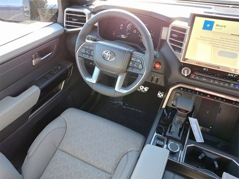 New 2025 Toyota Tundra Limited image 9