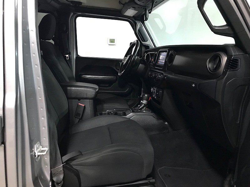 Used 2020 Jeep Gladiator Sport w/ Quick Order Package 24S AWD/4WD image 13