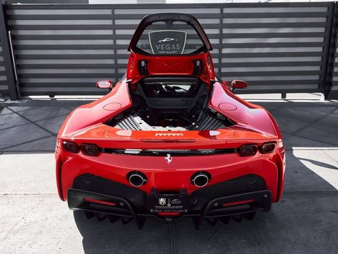 Used 2023 Ferrari SF90 Stradale AWD/4WD image 22