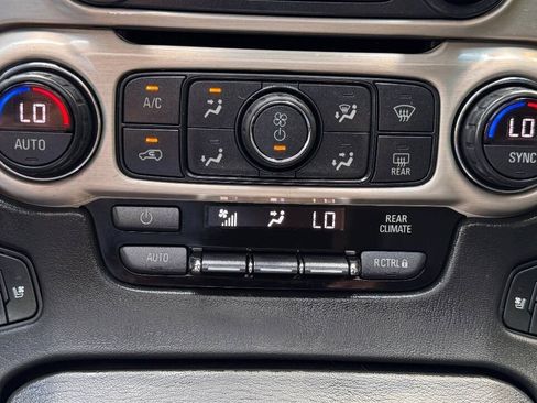Used 2019 GMC Yukon Denali w/ Denali Ultimate Package AWD/4WD image 26