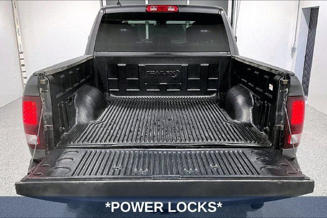 Used 2023 RAM 1500 Warlock AWD/4WD image 10