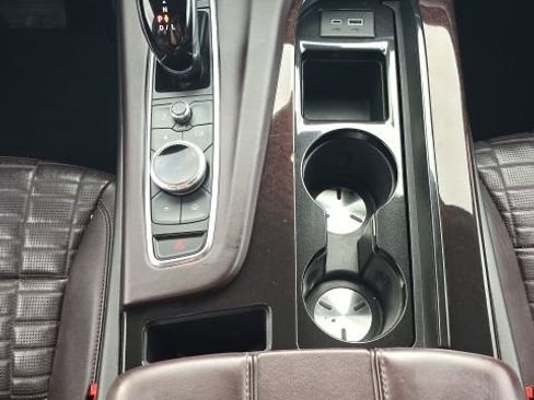 Used 2021 Cadillac Escalade Sport Platinum image 40