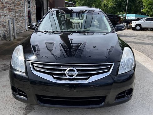 Used 2010 Nissan Altima 2.5 SL w/ SL Pkg FWD image 9