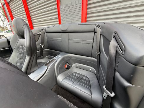 Used 2016 Ferrari California T RWD image 20