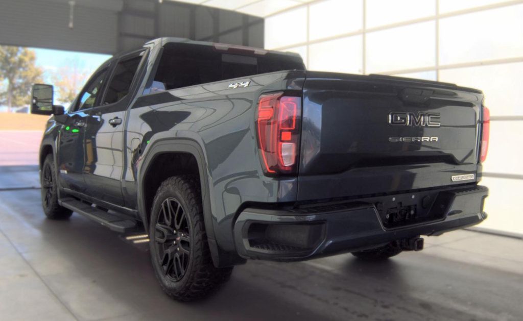 Used 2020 GMC Sierra 1500 Elevation w/ Elevation Value Package AWD/4WD image 4