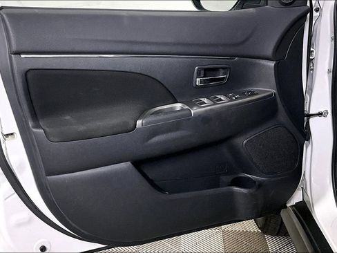 Used 2019 Mitsubishi Outlander Sport LE image 23