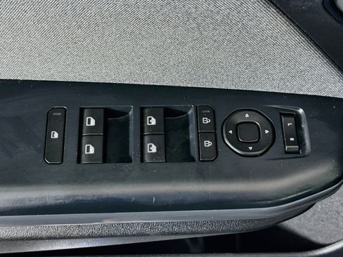 Used 2025 Kia K4 EX FWD image 24