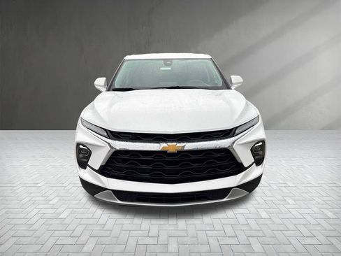 Used 2025 Chevrolet Blazer LT image 8