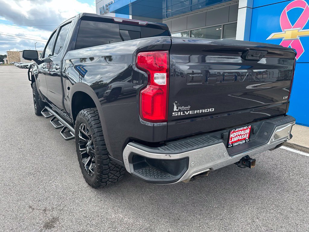 Used 2022 Chevrolet Silverado 1500 LTZ AWD/4WD image 5