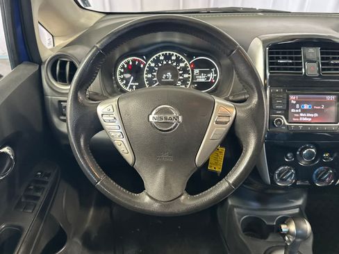 Used 2016 Nissan Versa Note SV FWD image 16