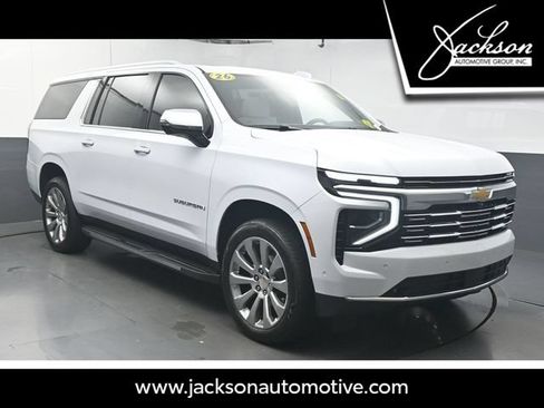 Used 2026 Chevrolet Suburban Premier RWD image 1