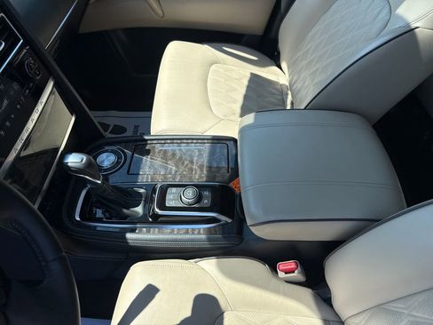 Used 2024 Nissan Armada Platinum w/ Cargo Package RWD image 27
