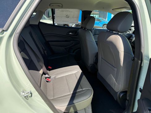 Used 2026 Chevrolet Trax ACTIV w/ Driver Confidence Package FWD image 10